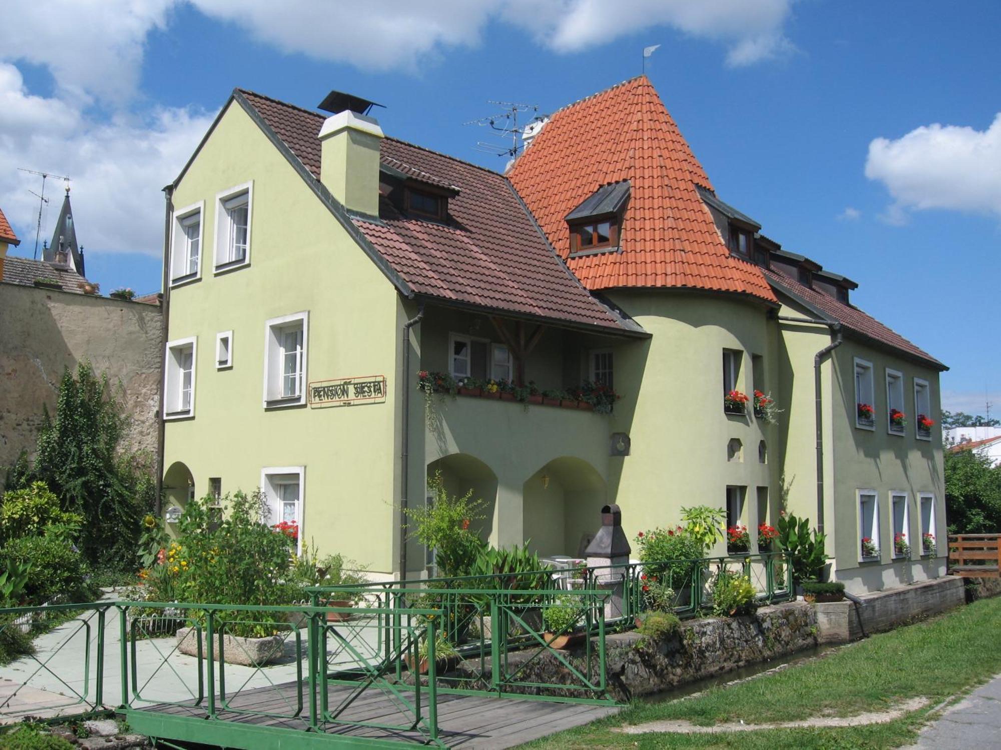 Pension Siesta Třeboň Exteriör bild